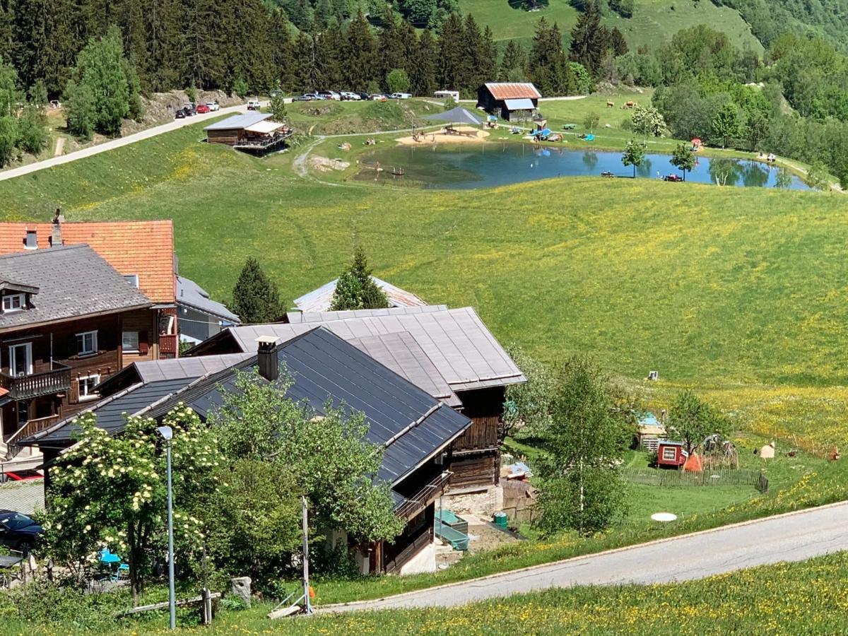 Casa Nacla Sedrun/Surrein Apartman Kültér fotó